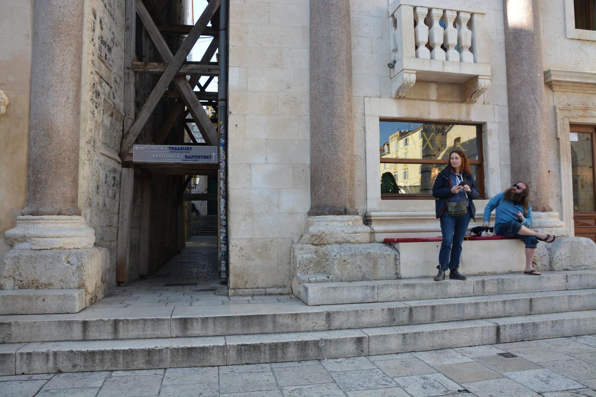 Largo Apartment In The Heart Of Diocletian Palace スプリト エクステリア 写真