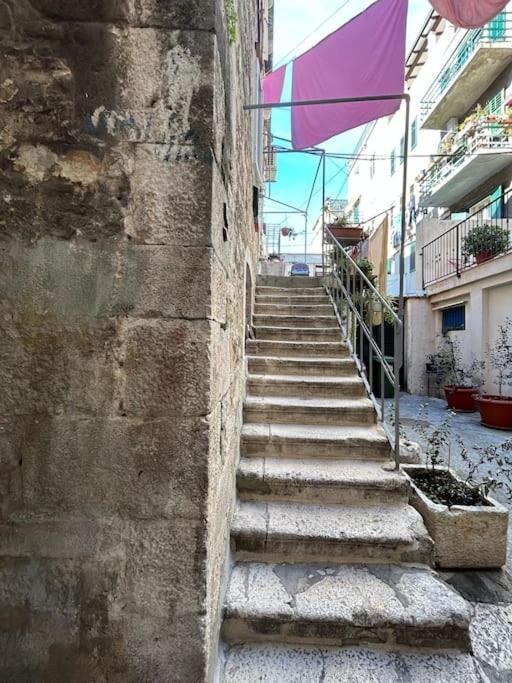 Largo Apartment In The Heart Of Diocletian Palace スプリト エクステリア 写真