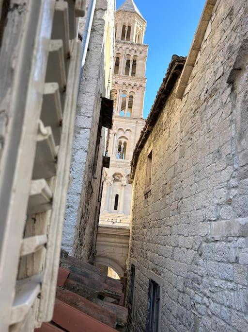 Largo Apartment In The Heart Of Diocletian Palace スプリト エクステリア 写真