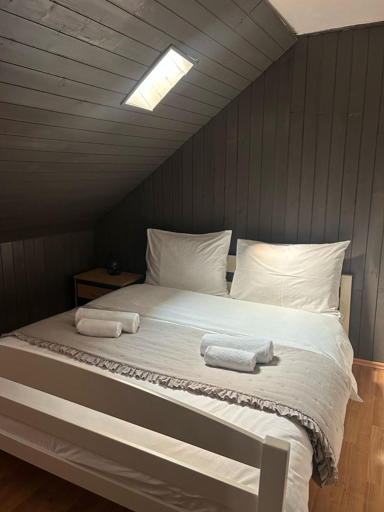 Largo Apartment In The Heart Of Diocletian Palace スプリト エクステリア 写真
